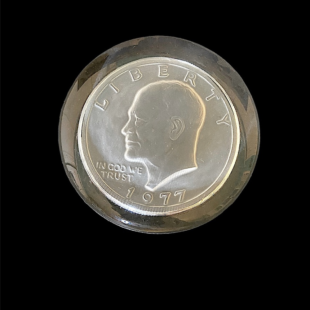 Vintage Collectors Lenox Dwight Eisenhower 1977 Glass Paper Weight